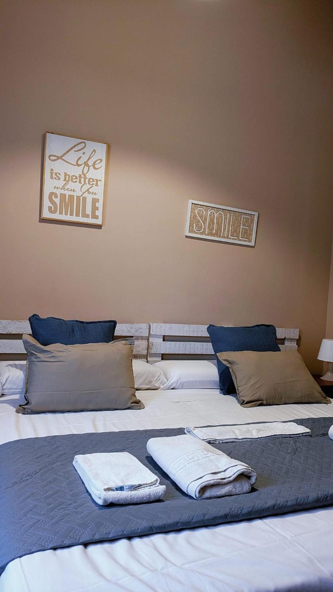 Hostal El Convent De Moncada Εξωτερικό φωτογραφία
